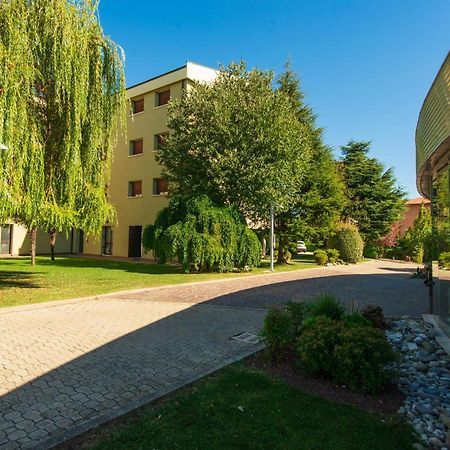 Hotel Castello Artemide Congressi Castel San Pietro Terme Exterior foto